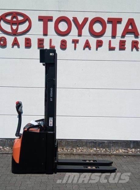 Toyota SWE160L Apiladores eléctricos