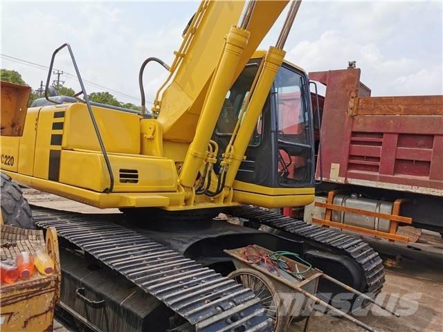Komatsu PC 220-8 Excavadoras de cadenas