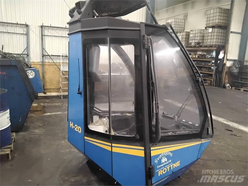 Rottne H20 Cabinas e interior