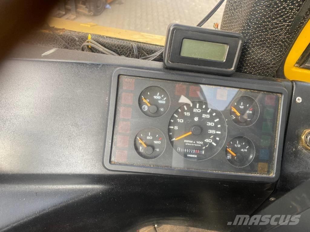 HSM 904 Arrastrador de troncos