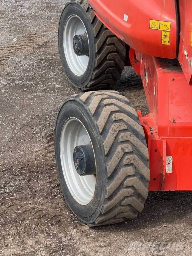JLG 1250 AJP Plataforma de trabajo articulada