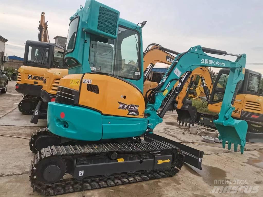 Kubota KX 135 Excavadoras de cadenas