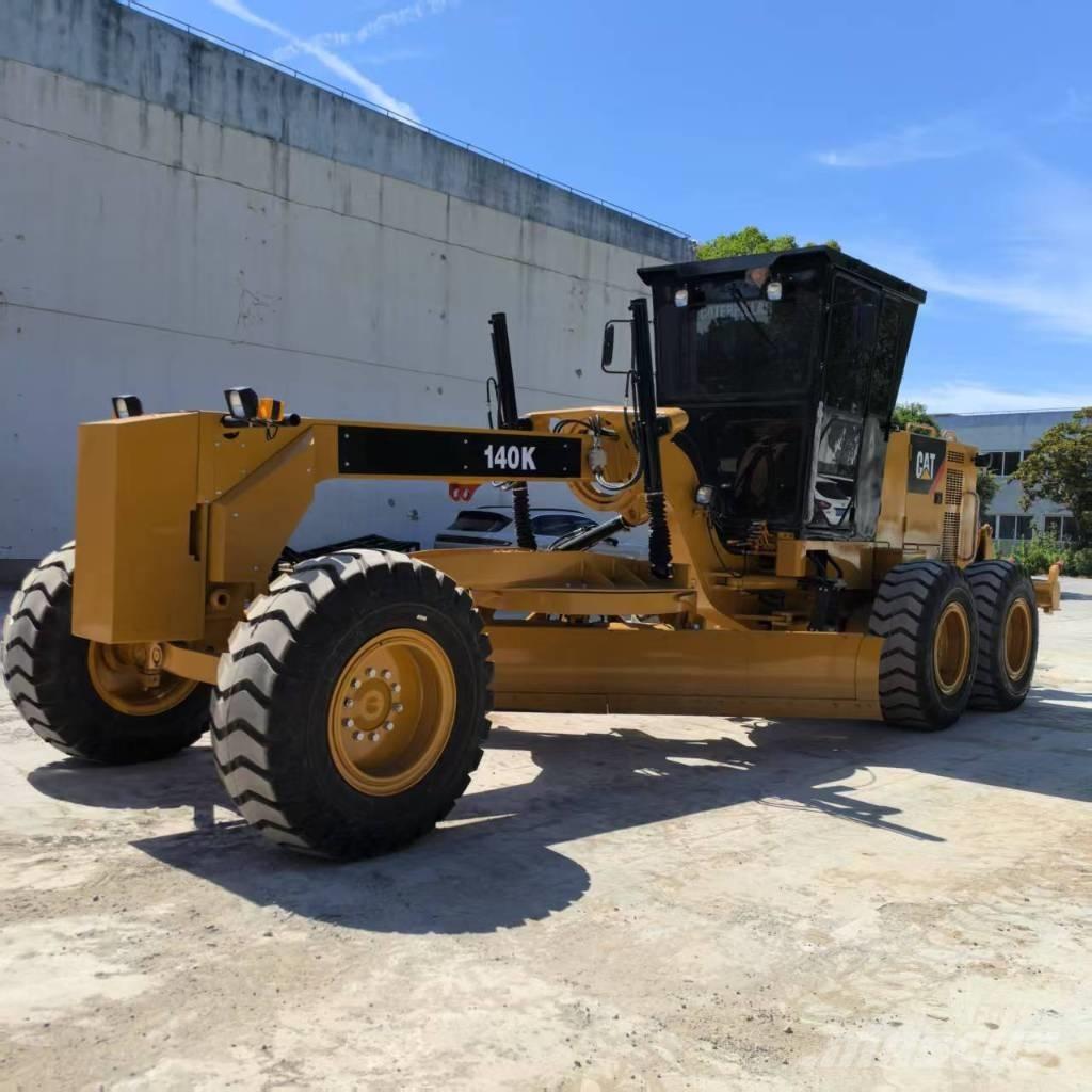 CAT 140 K Motoniveladoras