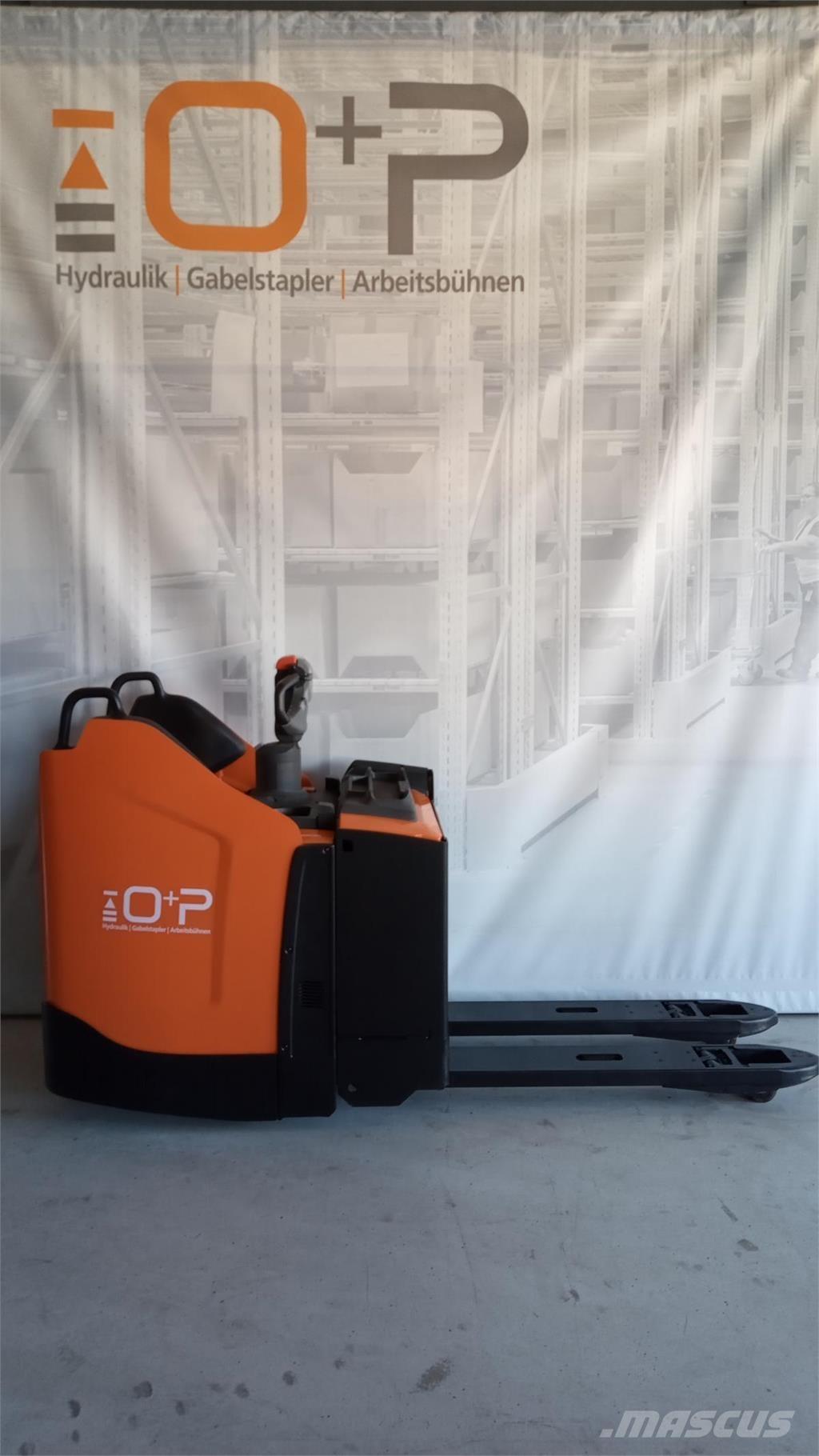 Toyota LPE 200 Apiladores eléctricos