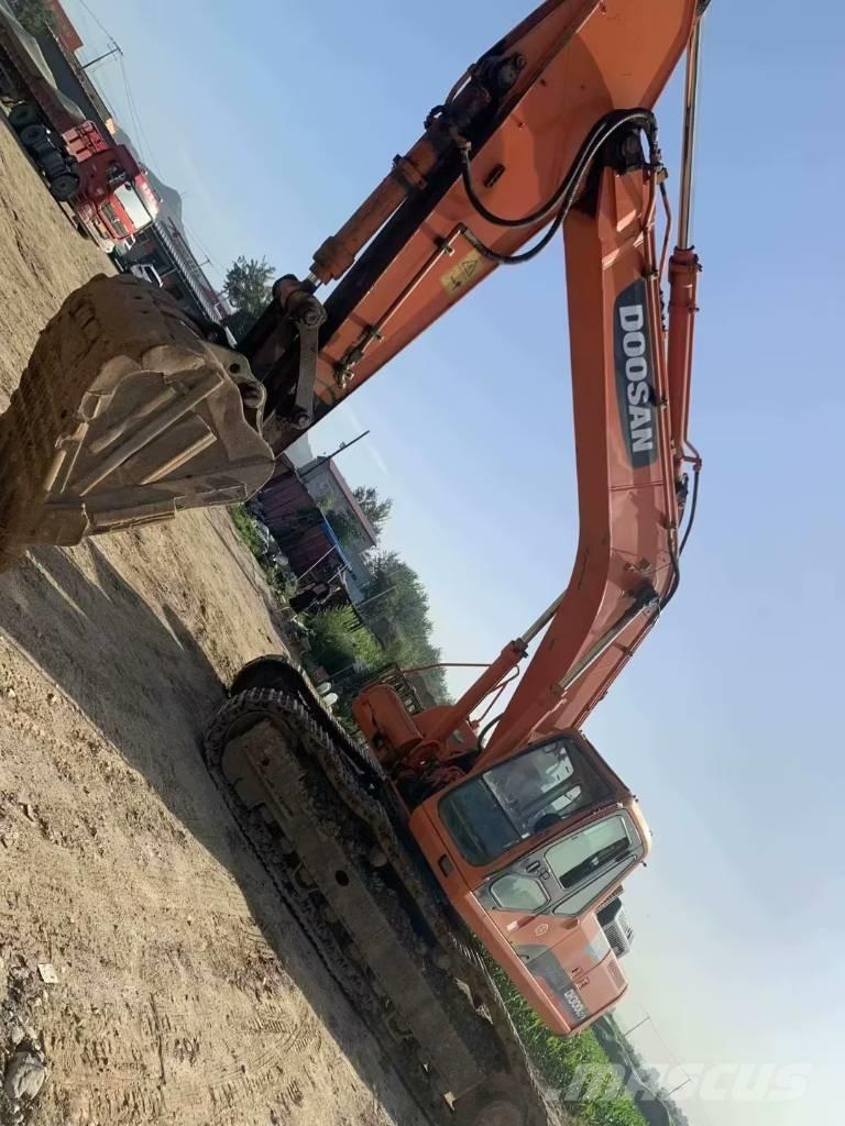 Doosan DH300 Excavadoras de cadenas