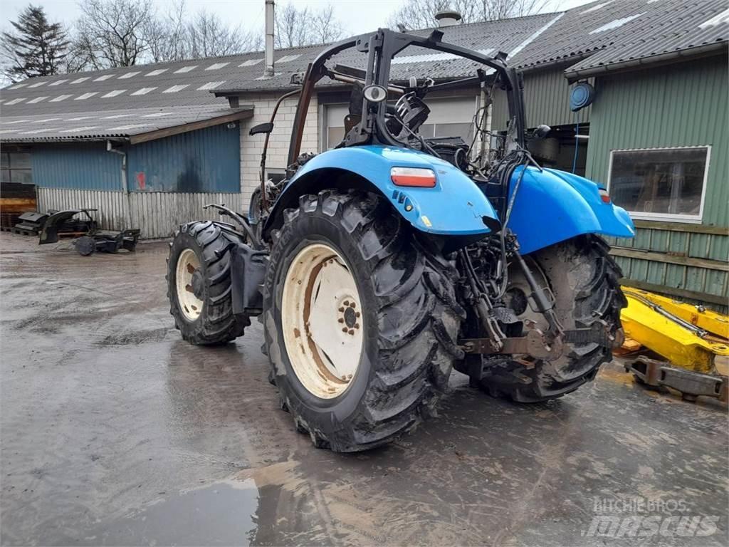 New Holland T6030 Tractores