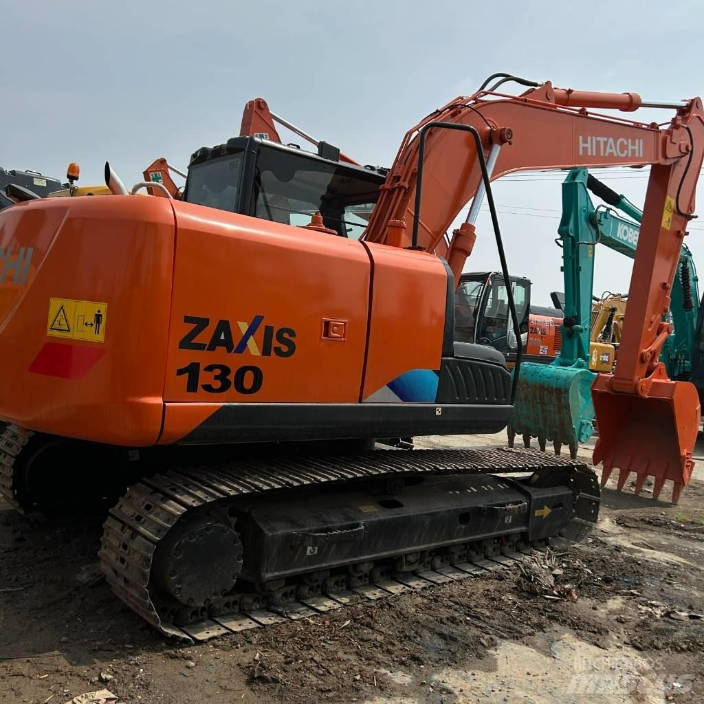 Hitachi 130 Excavadoras de cadenas