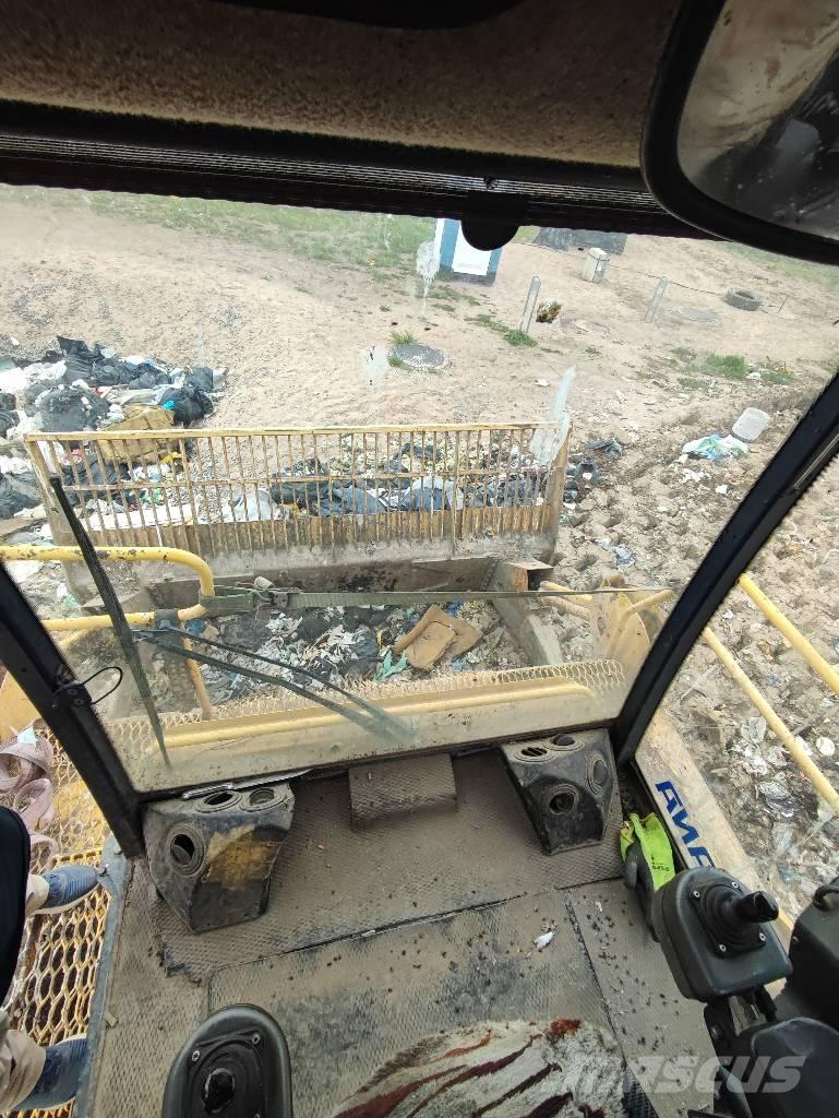 Tana G290 Compactadoras de residuos