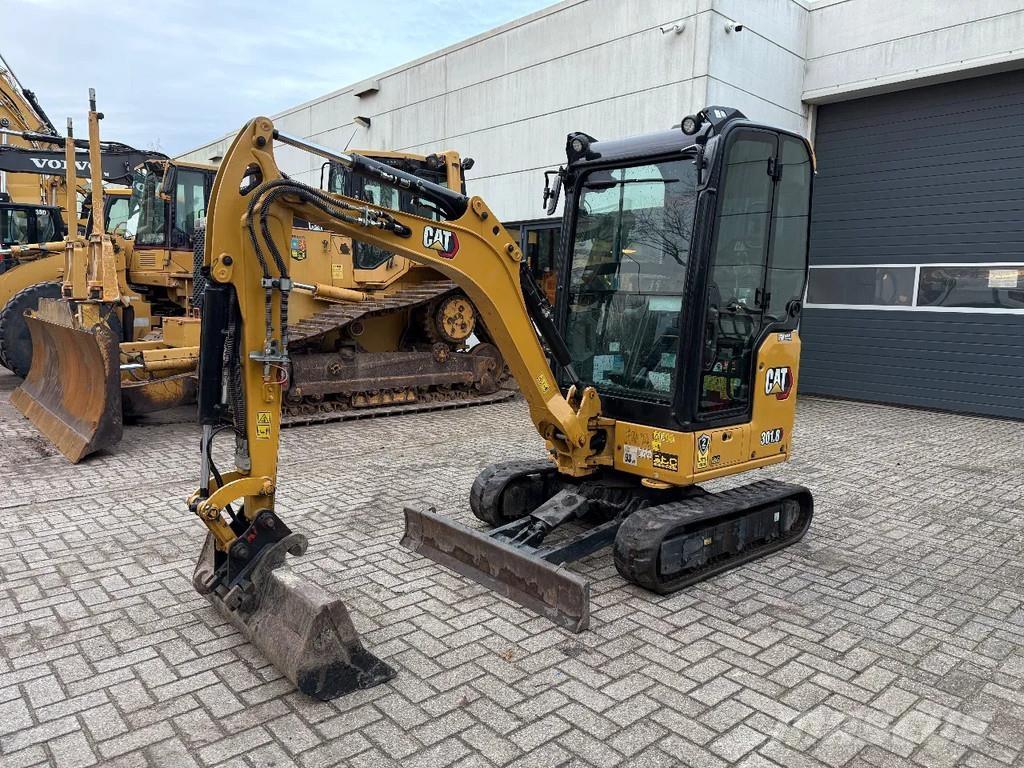 CAT 301.8NG Mini excavadoras < 7t