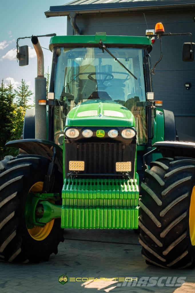 John Deere 8220 Tractores