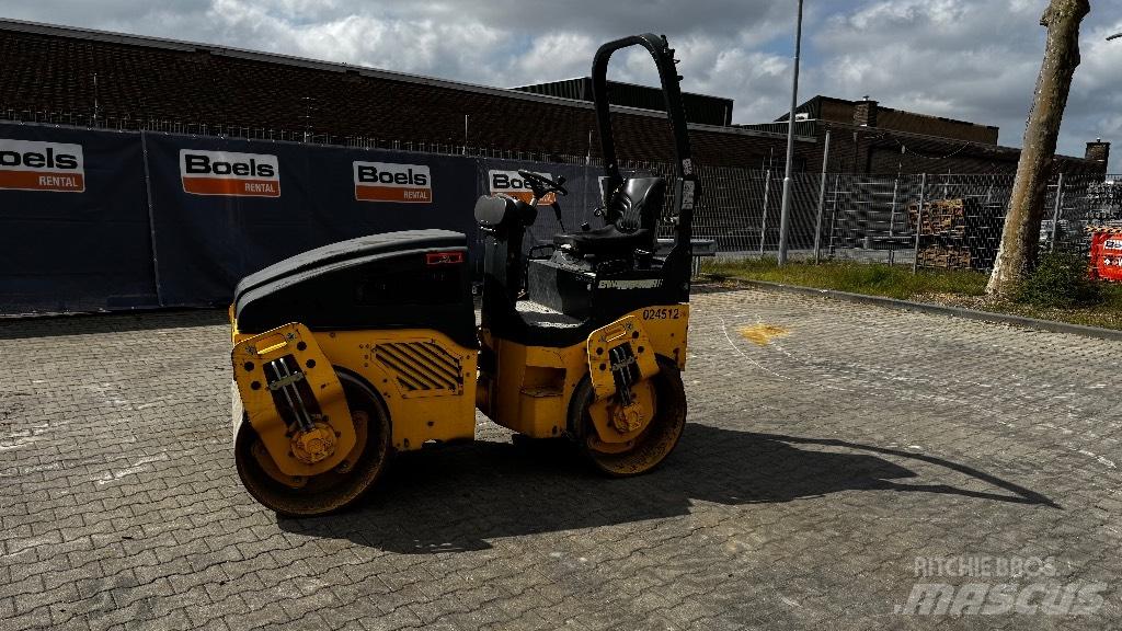 Bomag BW 125 AD-4 Rodillos de doble tambor