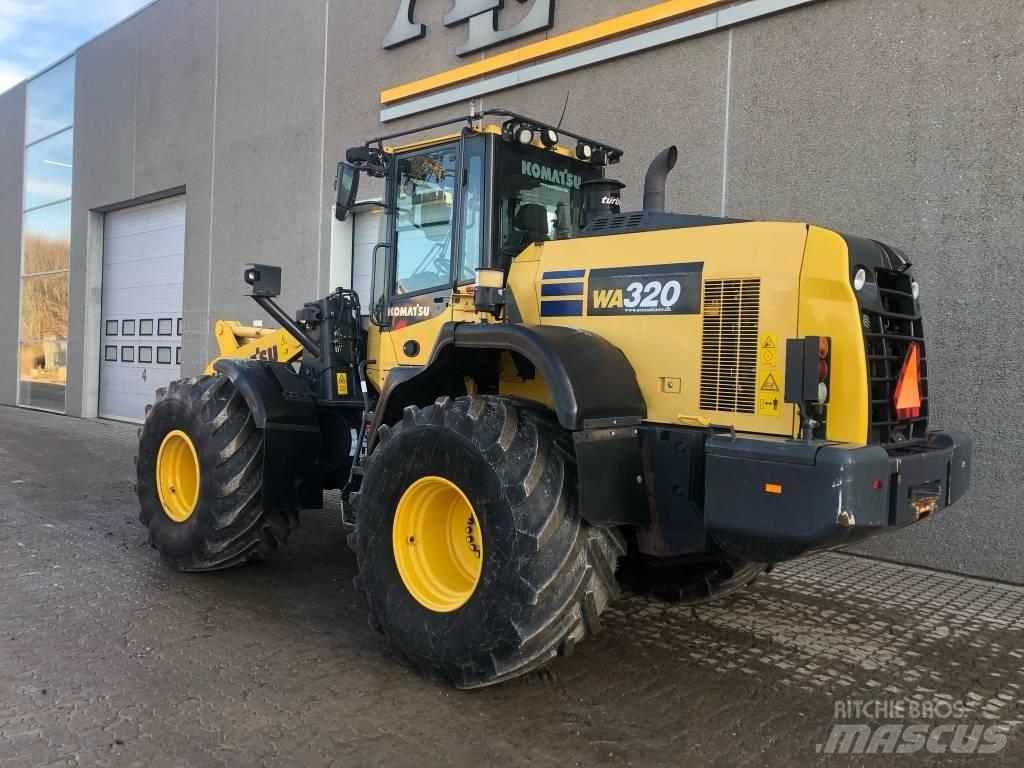 Komatsu WA 320-8 Cargadoras sobre ruedas