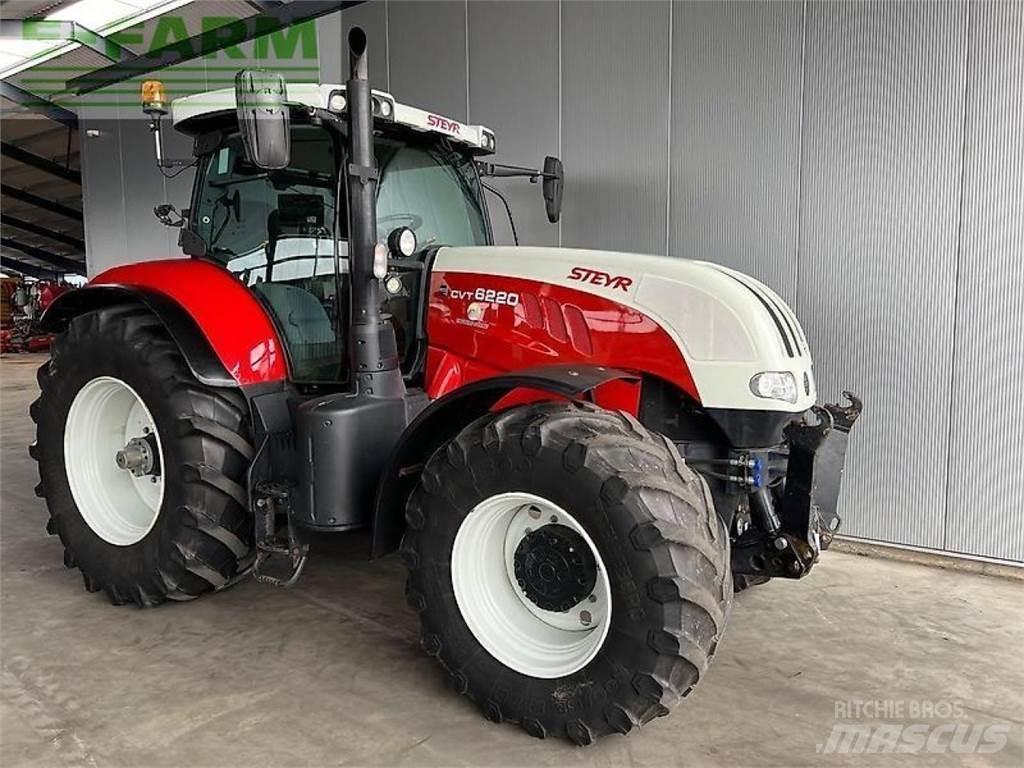 Steyr cvt 6220 Tractores