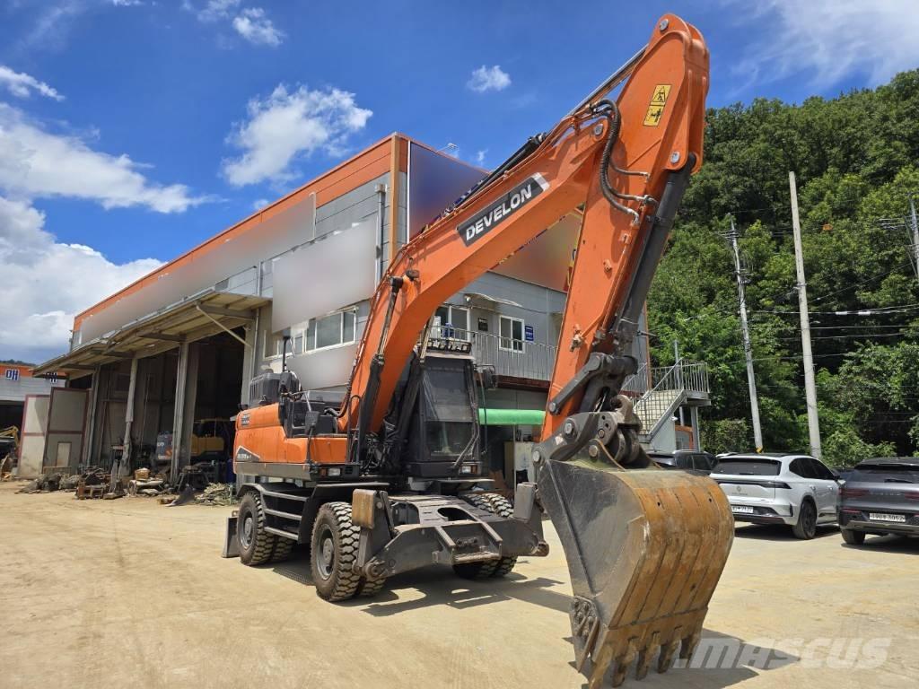 Doosan DX220W-7 Excavadoras de ruedas