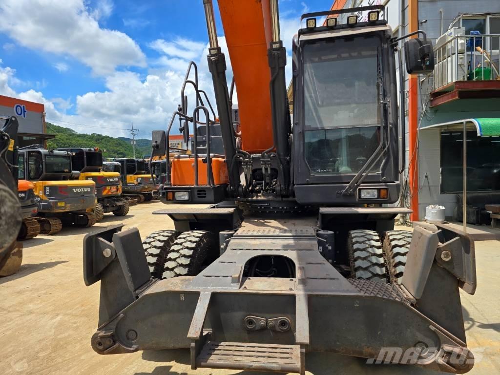 Doosan DX220W-7 Excavadoras de ruedas