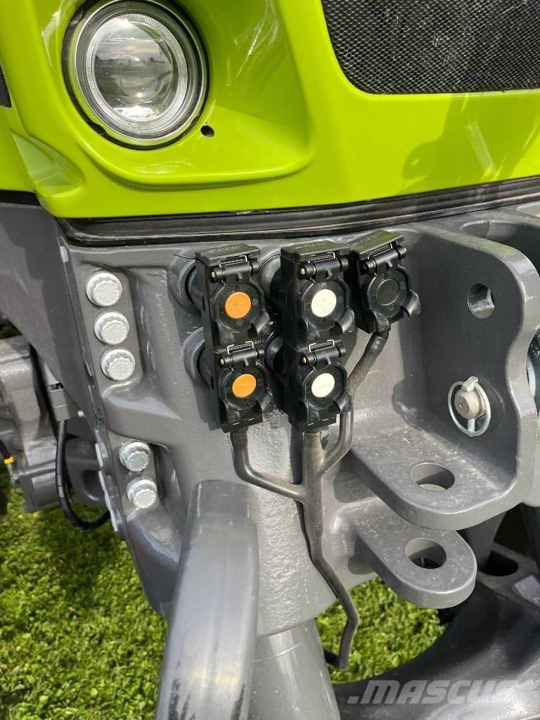 CLAAS AXION 930 Tractores