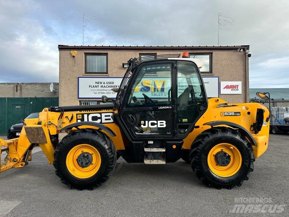 JCB 535-140 Hiviz Carretillas telescópicas