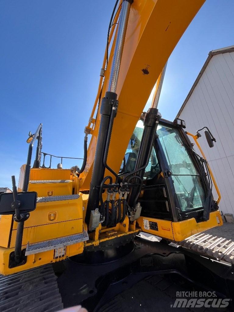 JCB JS 220 LC Excavadoras de cadenas
