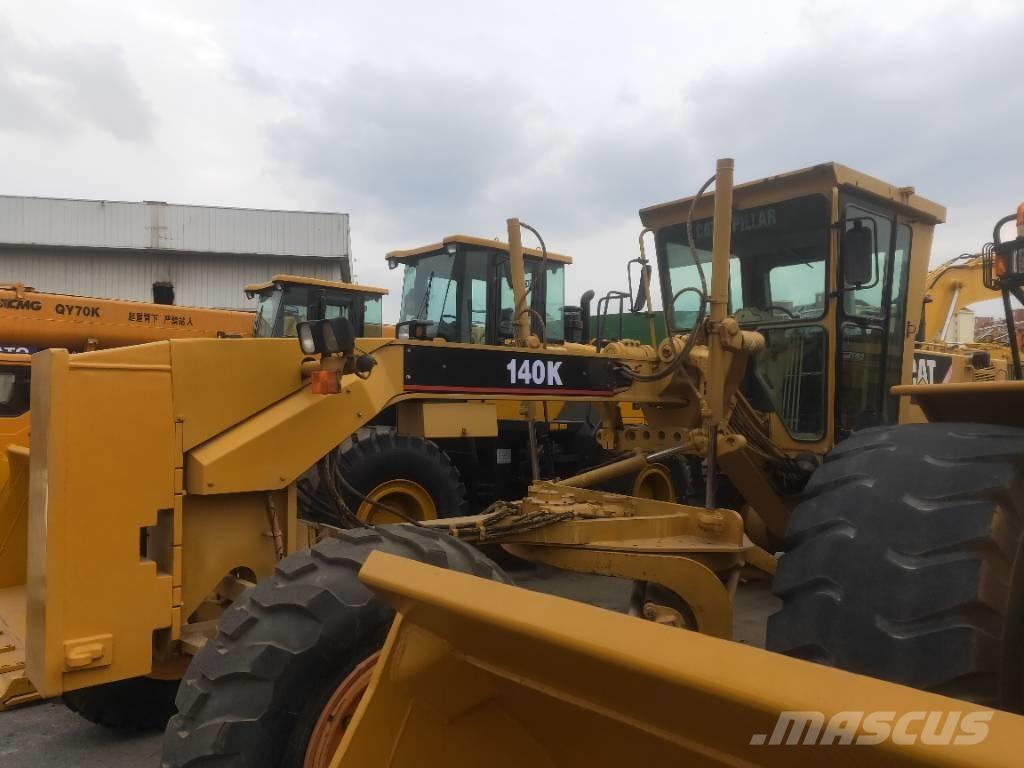 CAT 140K Motoniveladoras