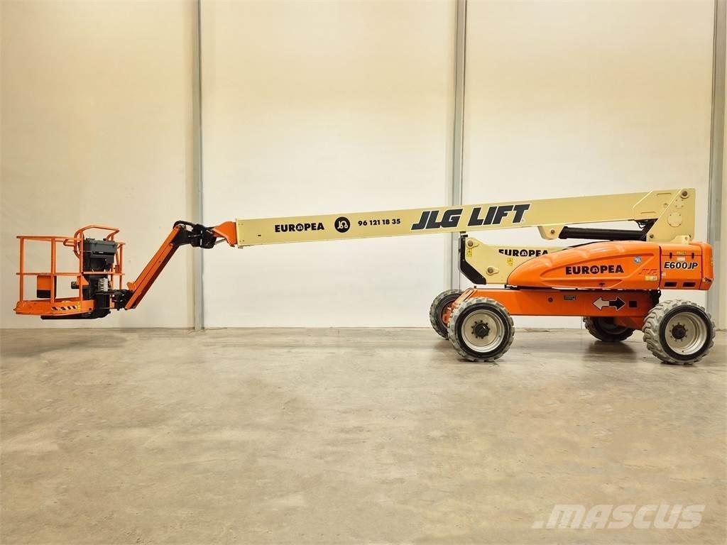 JLG E600JP Plataforma de trabajo articulada