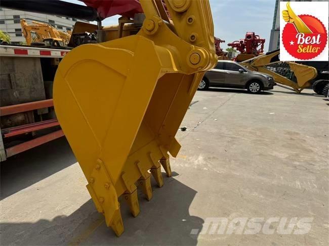 Komatsu PC 220 Excavadoras de cadenas