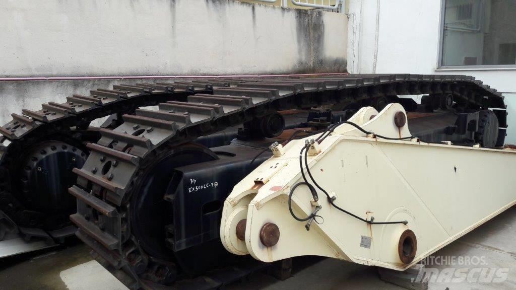 Hitachi ZX 450-3 Chasis y suspención