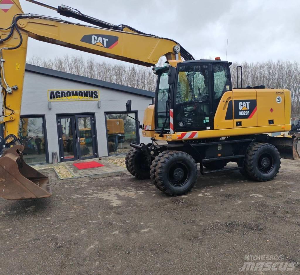 CAT M320 F Excavadoras de ruedas