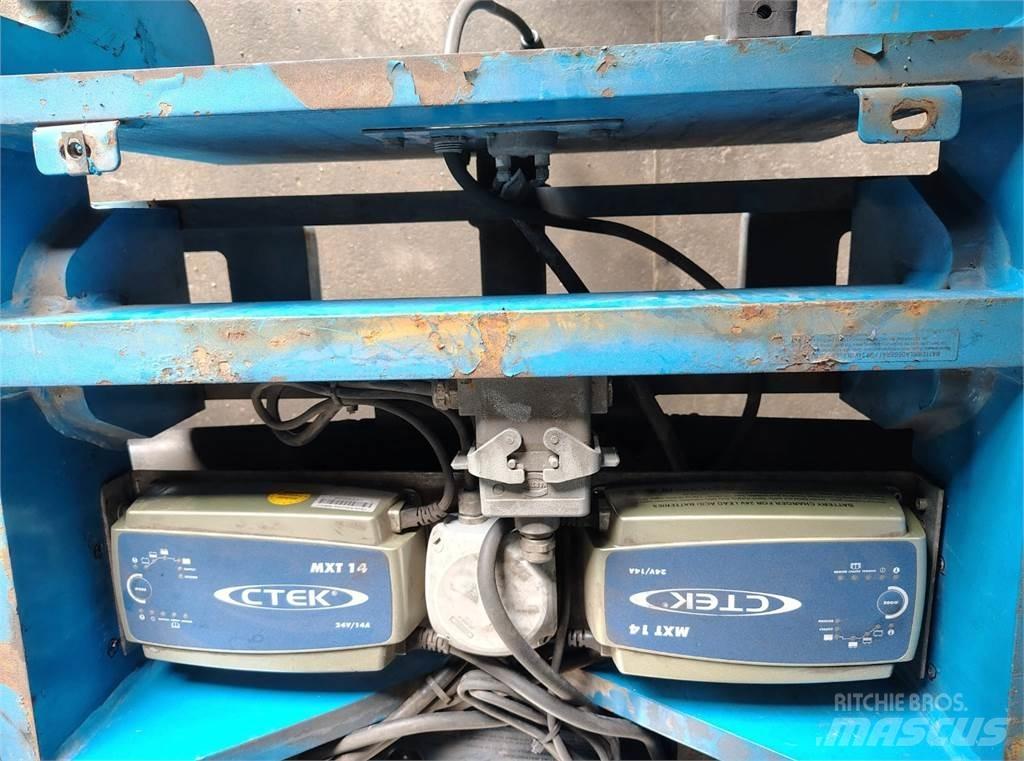 Genie Z-4525 Otras furgonetas