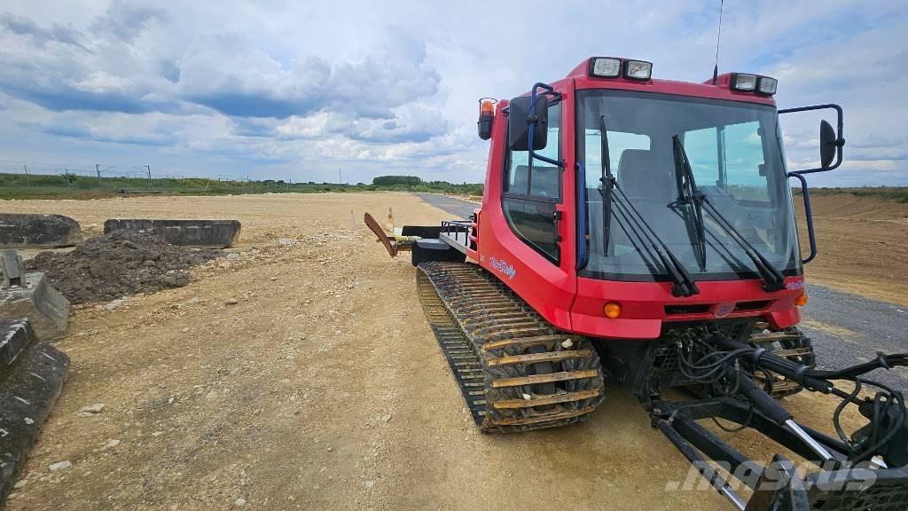  Pistenbully PB 100 Barredoras de nieve