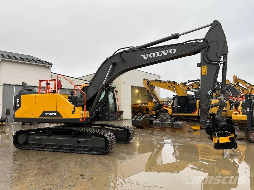 Volvo EC 250 EL Excavadoras de cadenas