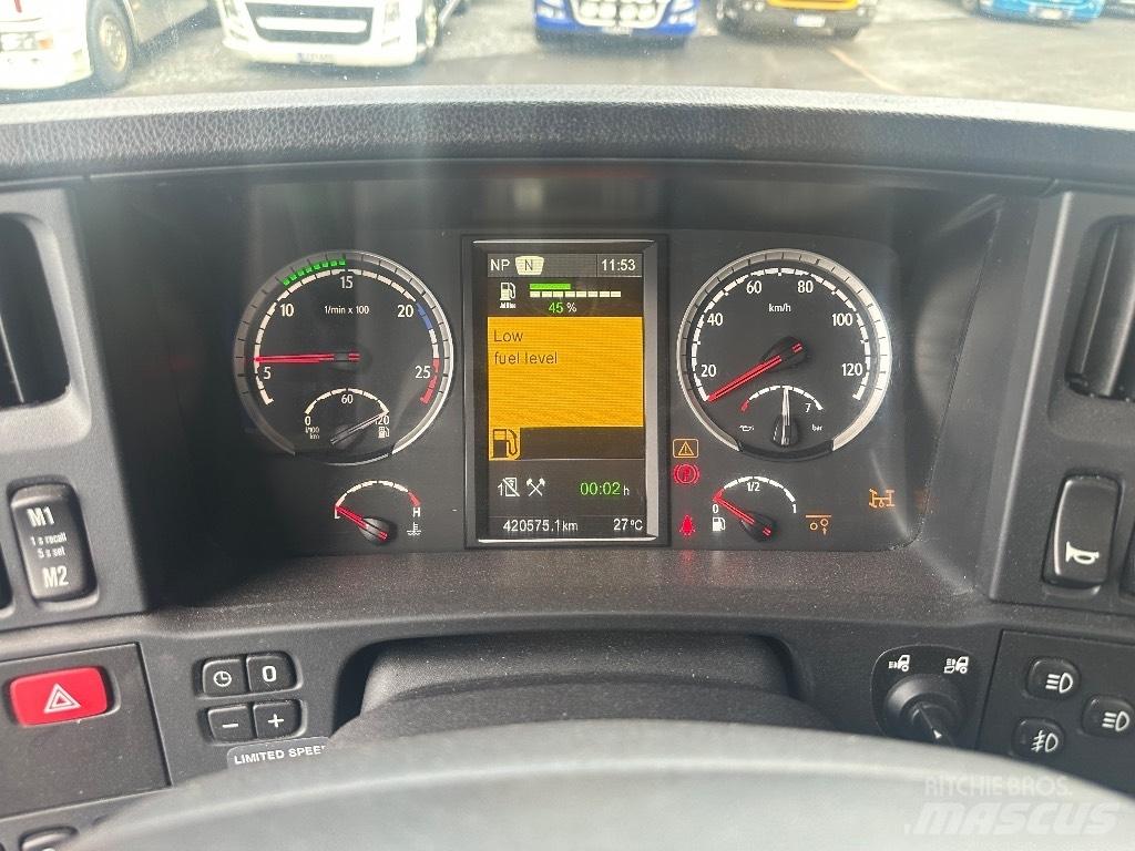 Scania R580 6x2*4 Camiones polibrazo