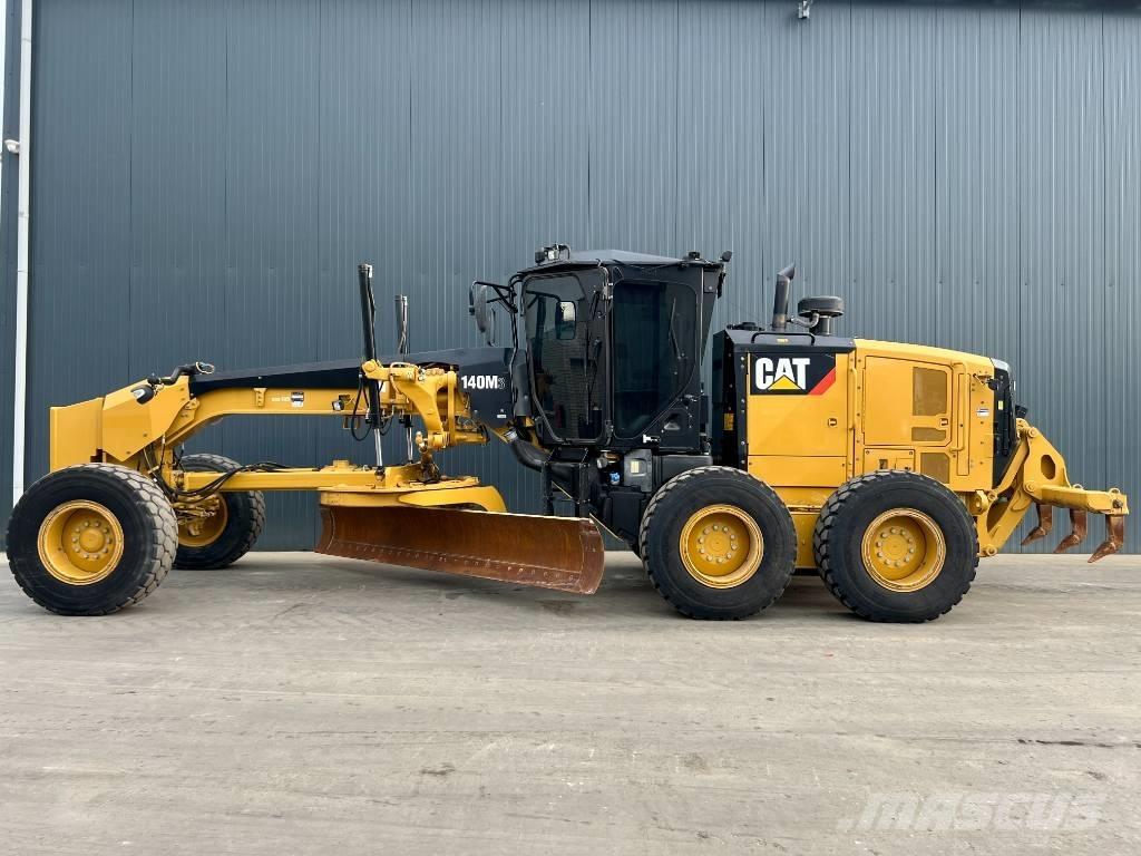 CAT 140M3 Motoniveladoras