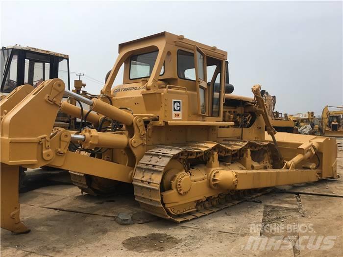 CAT D 8 K Buldozer sobre oruga