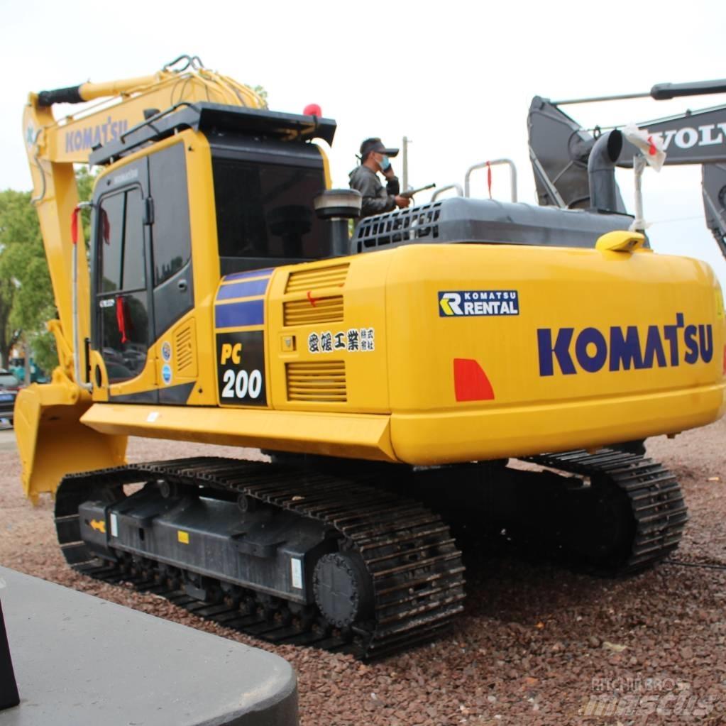 Komatsu PC 200-8 Excavadoras de cadenas
