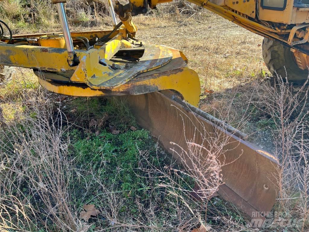John Deere 672 A Motoniveladoras