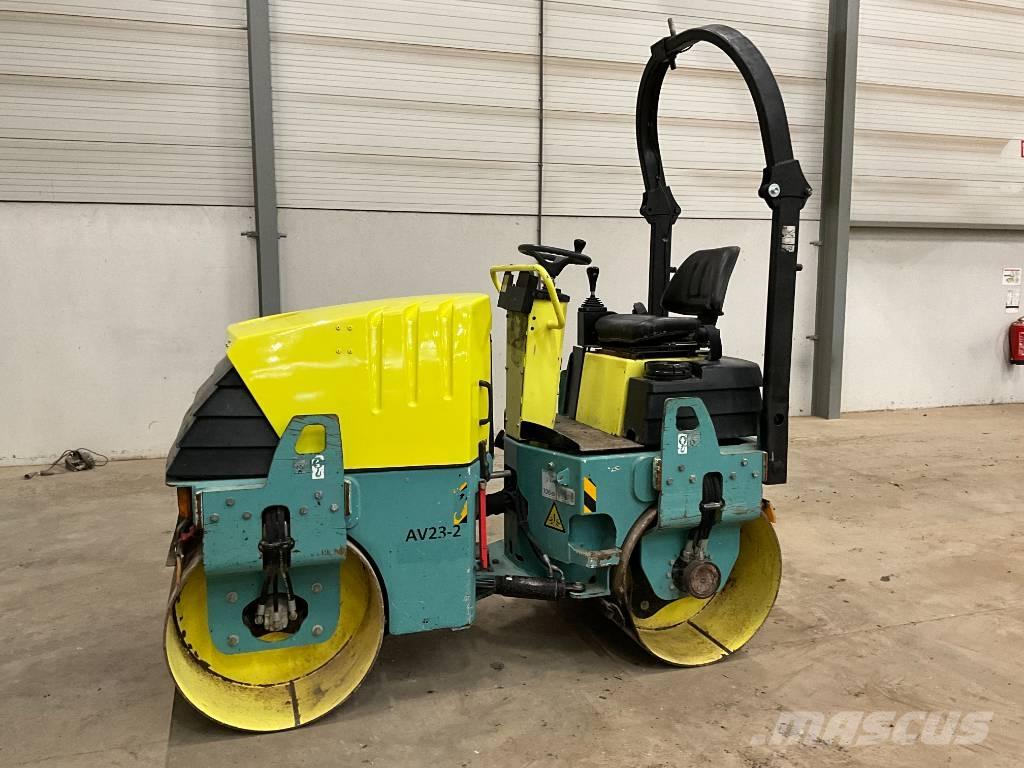 Ammann AV 23-2 Rodillos de doble tambor