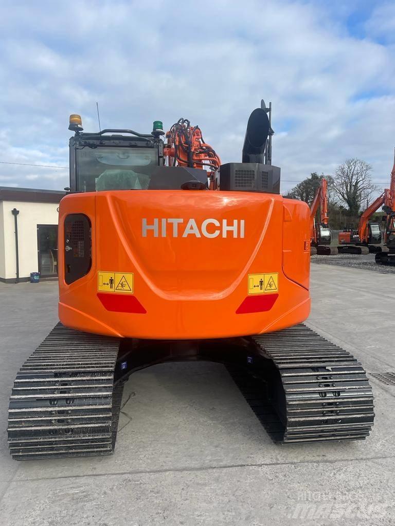 Hitachi ZX 135 US-6 Excavadoras de cadenas