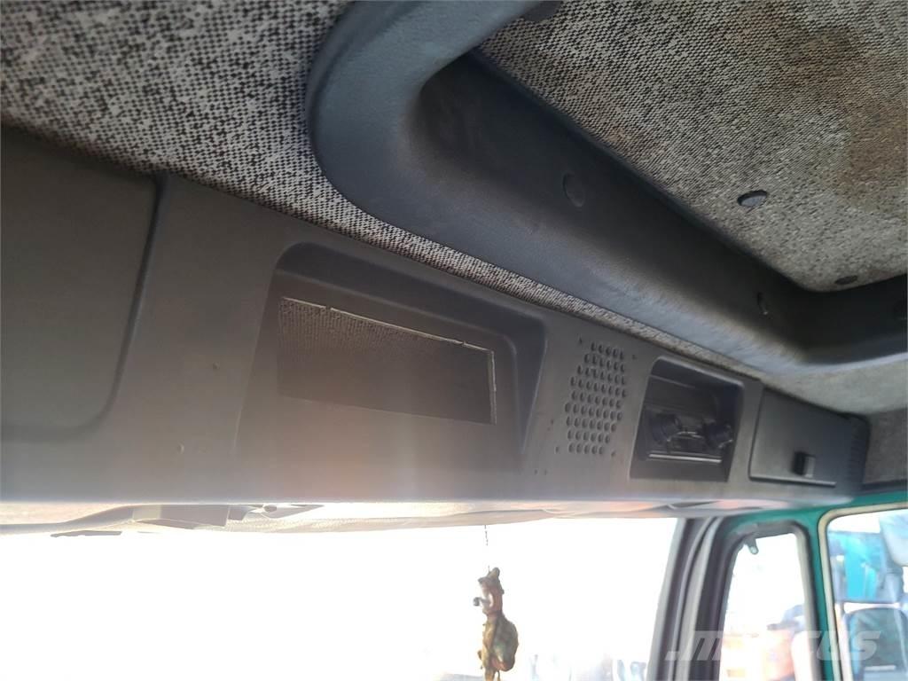 Steyr 16S18 Camiones cisterna