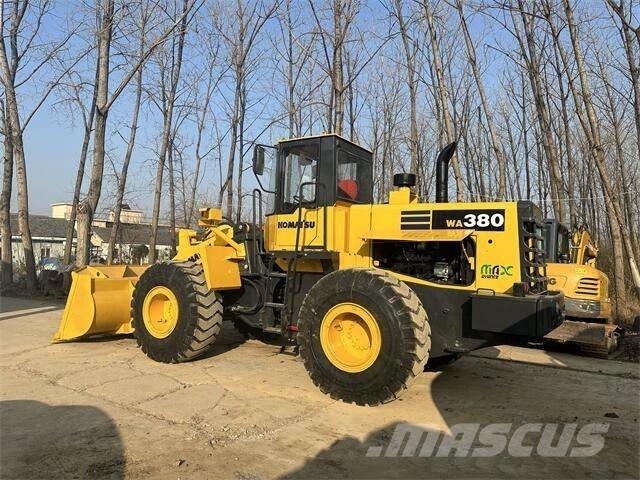 Komatsu WA380 Cargadoras sobre ruedas