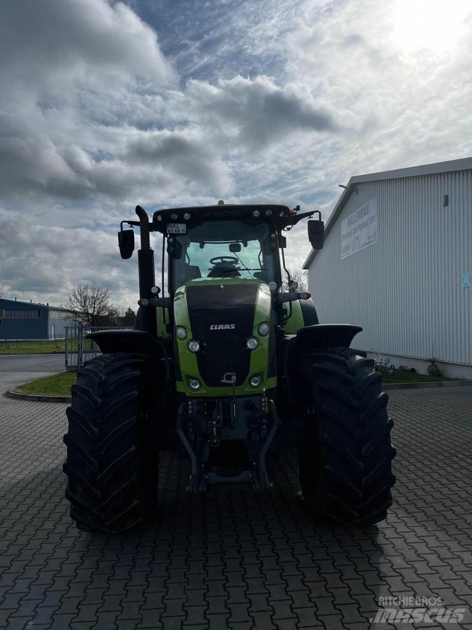 CLAAS Axion 940 Tractores