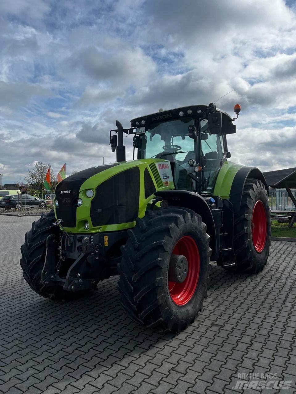CLAAS Axion 940 Tractores