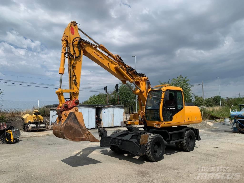 Hyundai ROBEX 170W-3 Excavadoras de ruedas