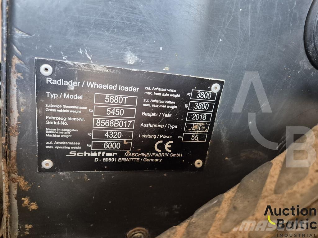 Schäffer 5680T Cargadoras sobre ruedas