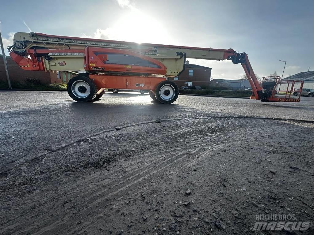 JLG 1250 AJP Plataforma de trabajo articulada