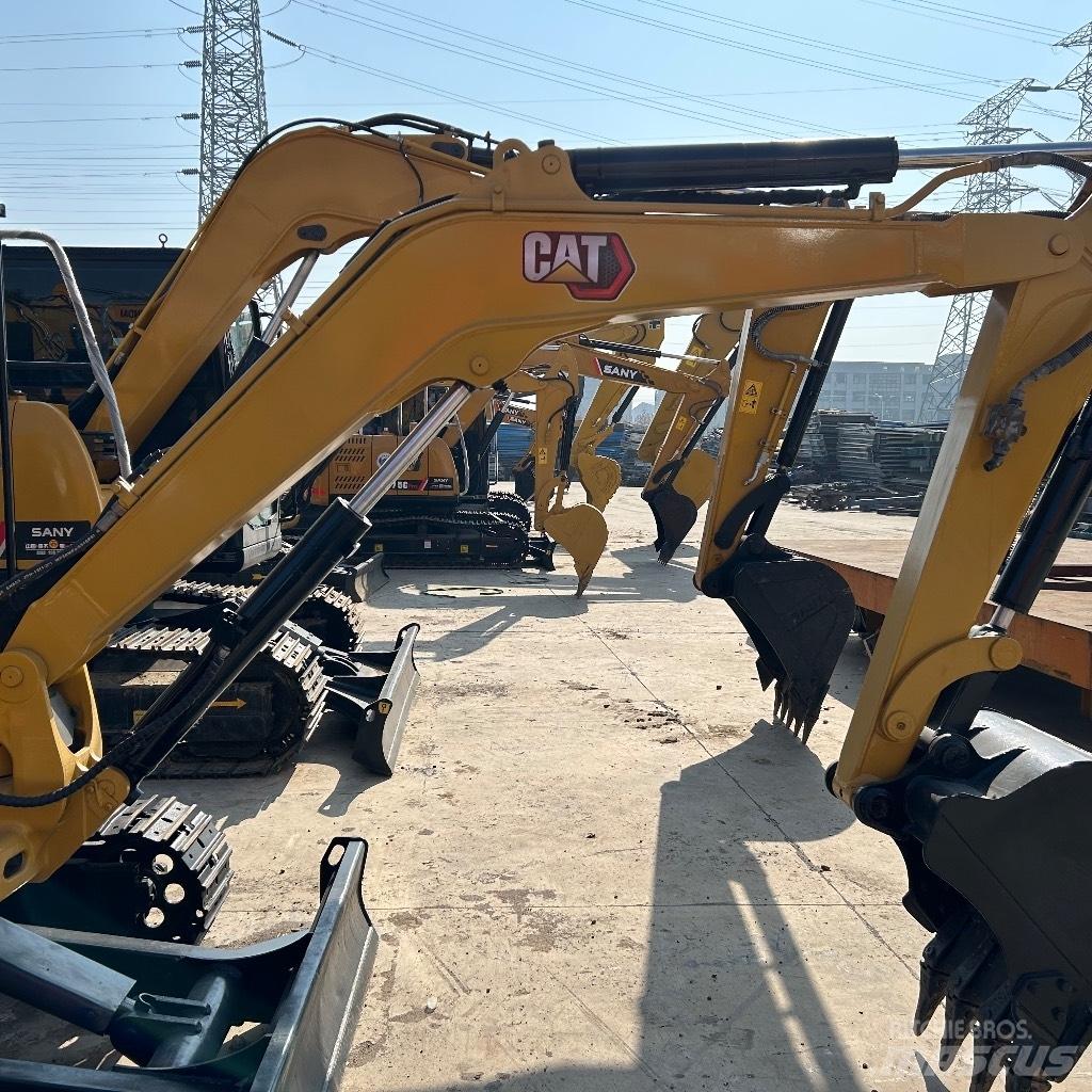 CAT 303.5 E Mini excavadoras < 7t