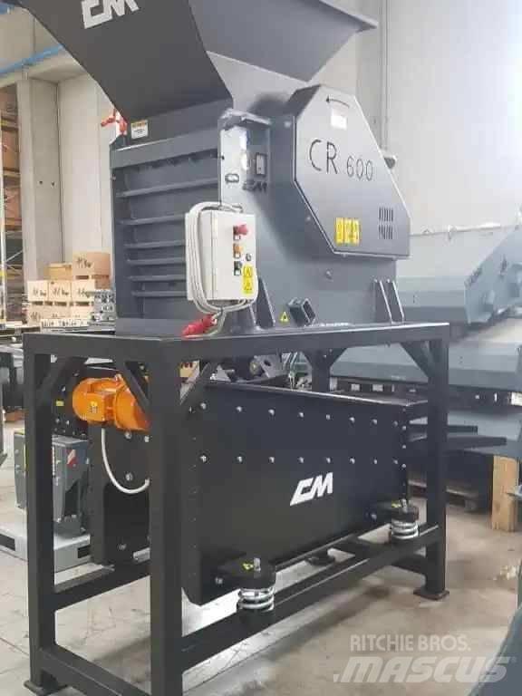 CM CR 600 Cubas tritutadora