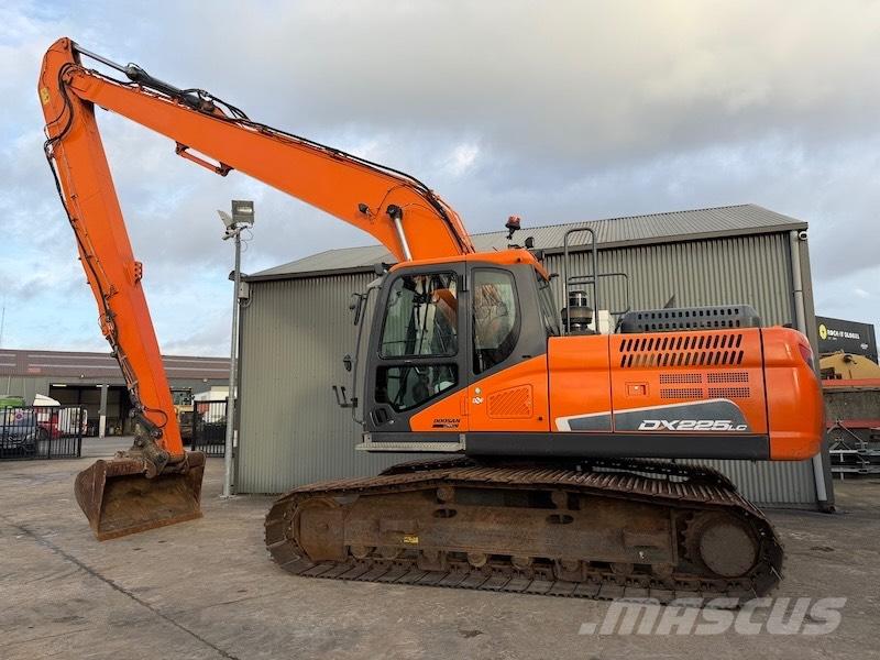 Doosan DX 225 LC-5 Excavadoras de largo alcance