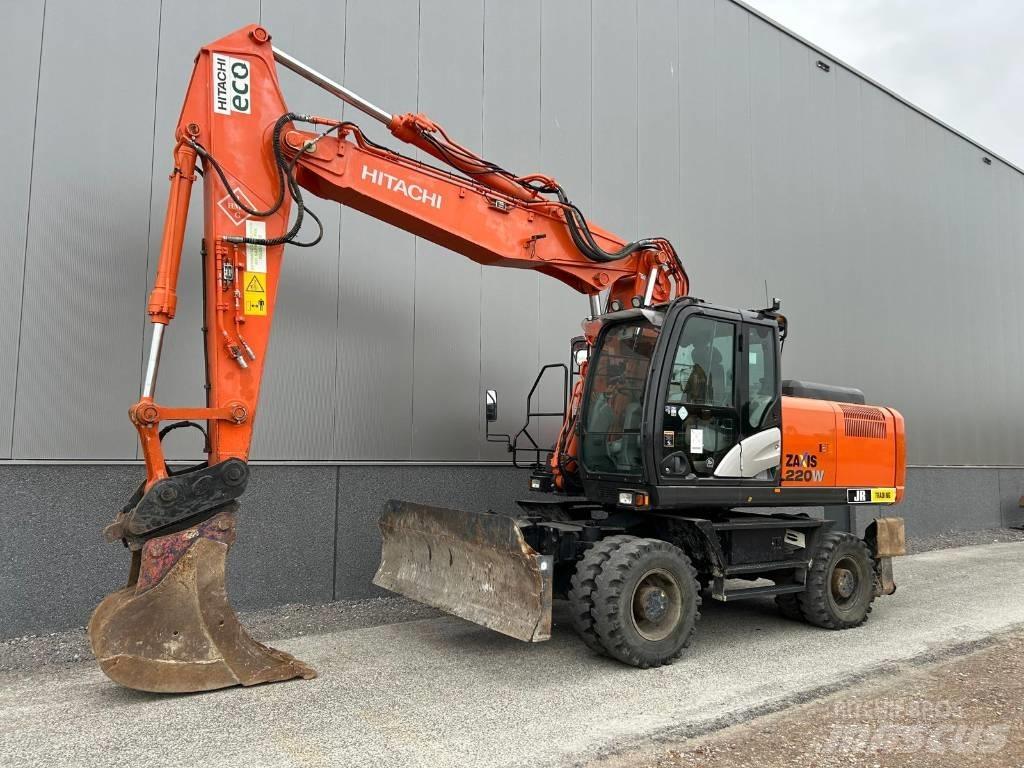 Hitachi ZX220W-5B Excavadoras de ruedas