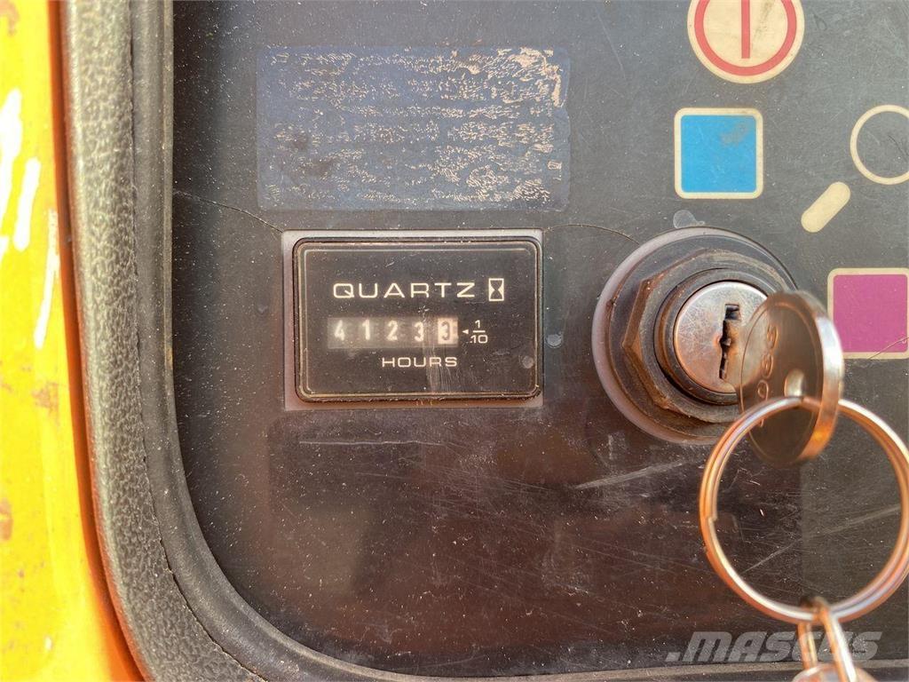 JLG 860SJ Plataforma de trabajo articulada