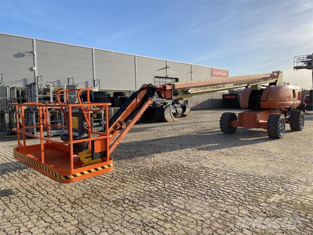JLG 860SJ Plataforma de trabajo articulada